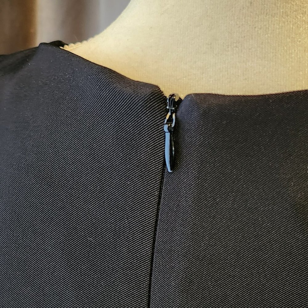 AB Studio Stretchy Sleeveless Sheath Dress | Women | Size 6 - Picture 5 of 10